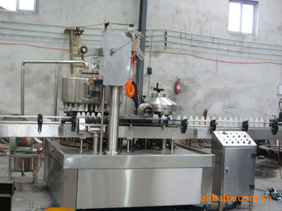 【供應(yīng)牛奶灌裝鋁箔封口機】價格,廠家,圖片,其他乳品機械,溫州鴻創(chuàng)食品機械-
